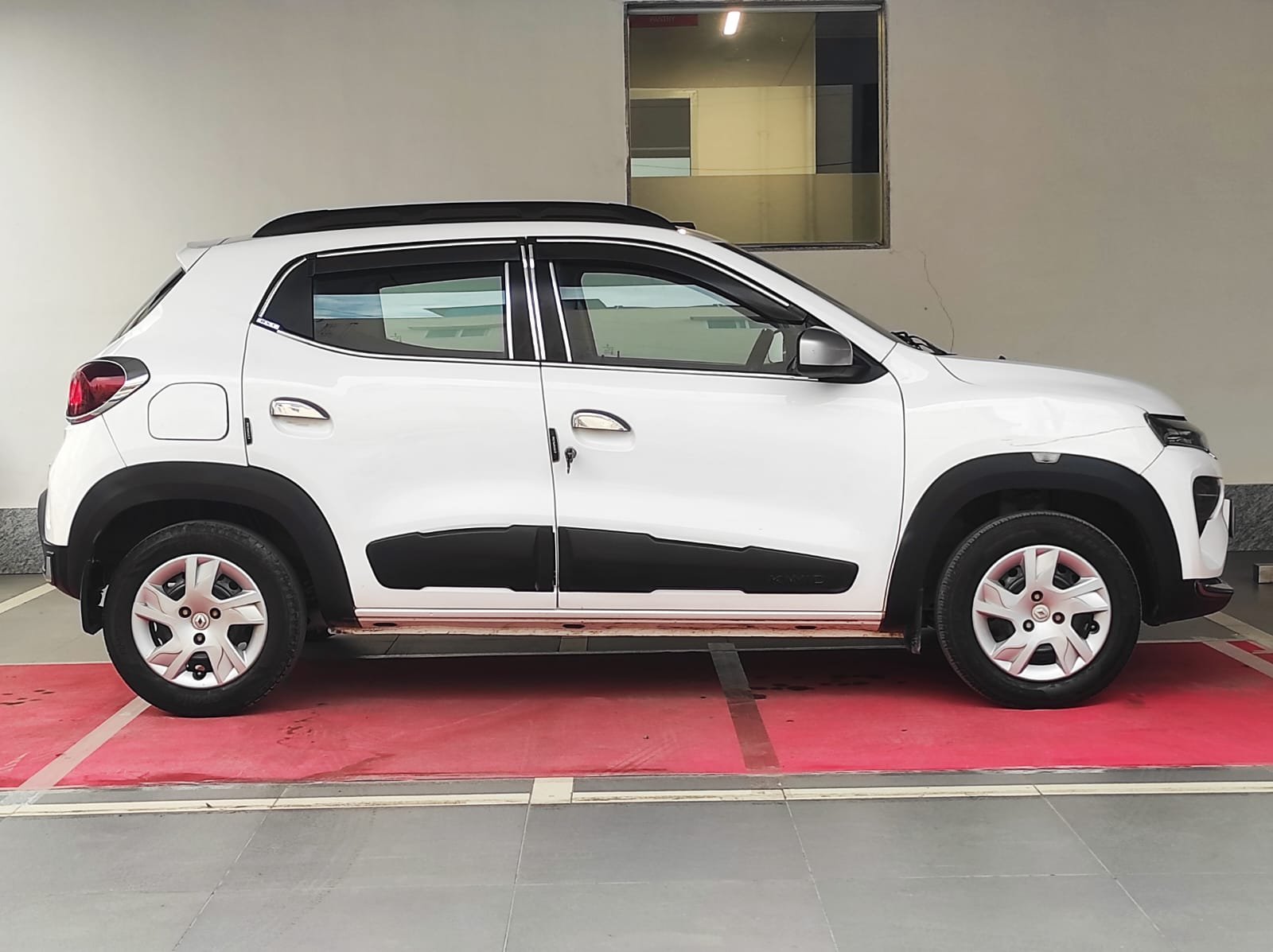 RENAULT KWID RXT O